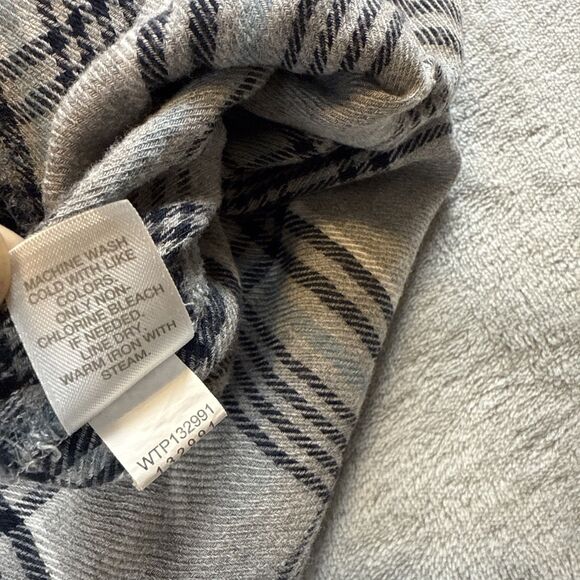 J. Jill Womens XL Plaid Flannel Shirt Blue Gray Rayon Soft Button Front Top - Picture 6 of 7